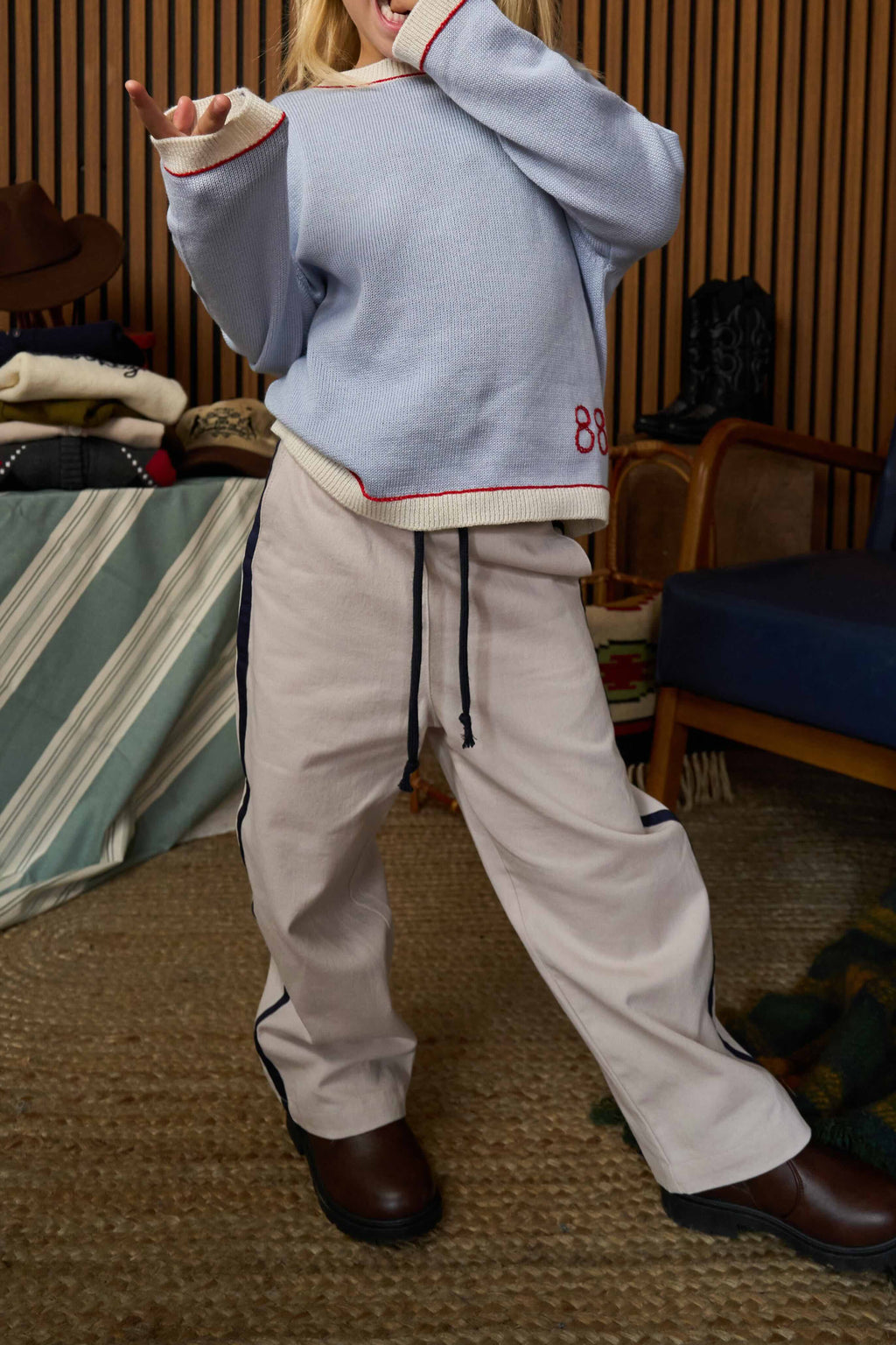 Side Trim Pants - Ecru/Navy