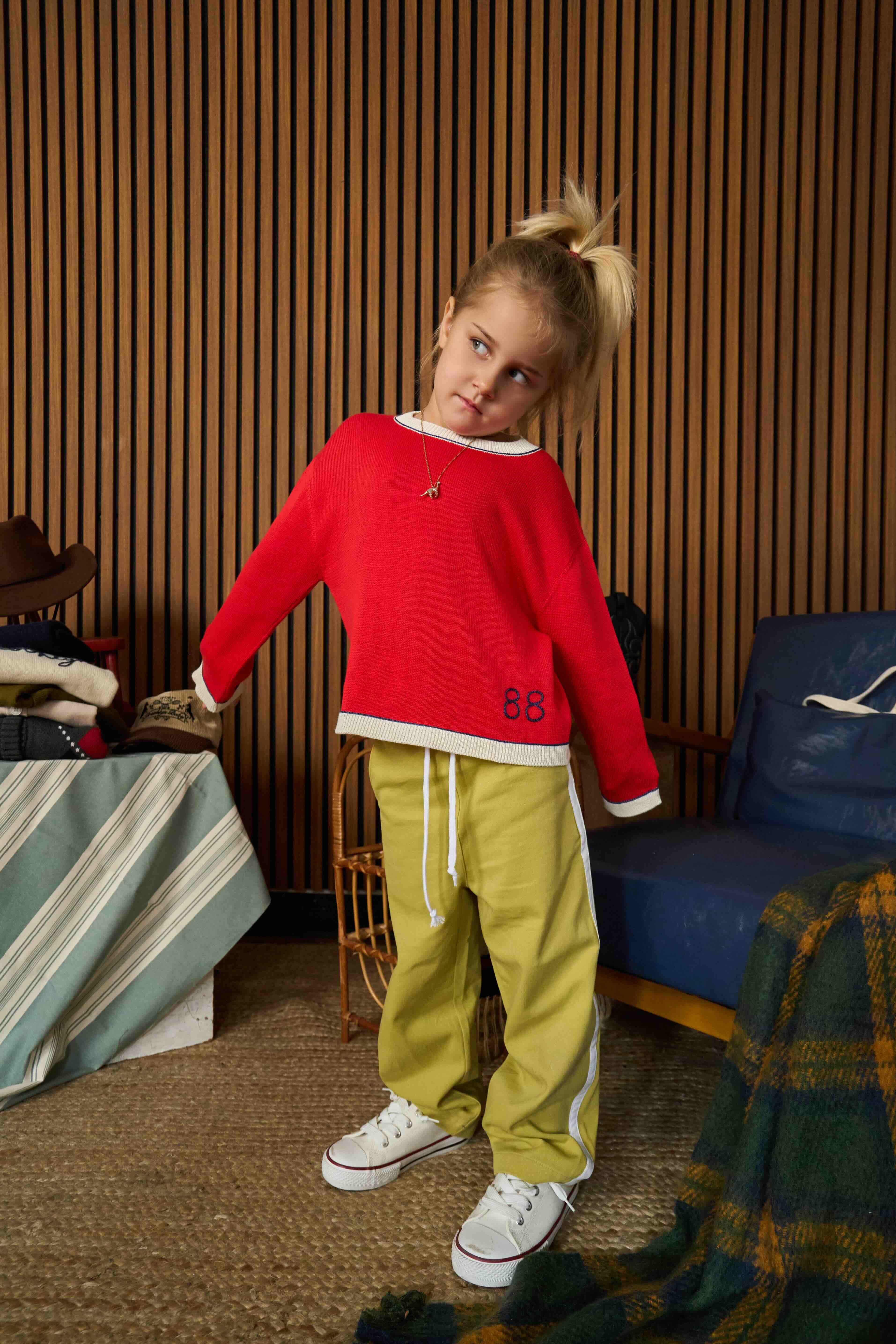 Side Trim Pants - Pear/White