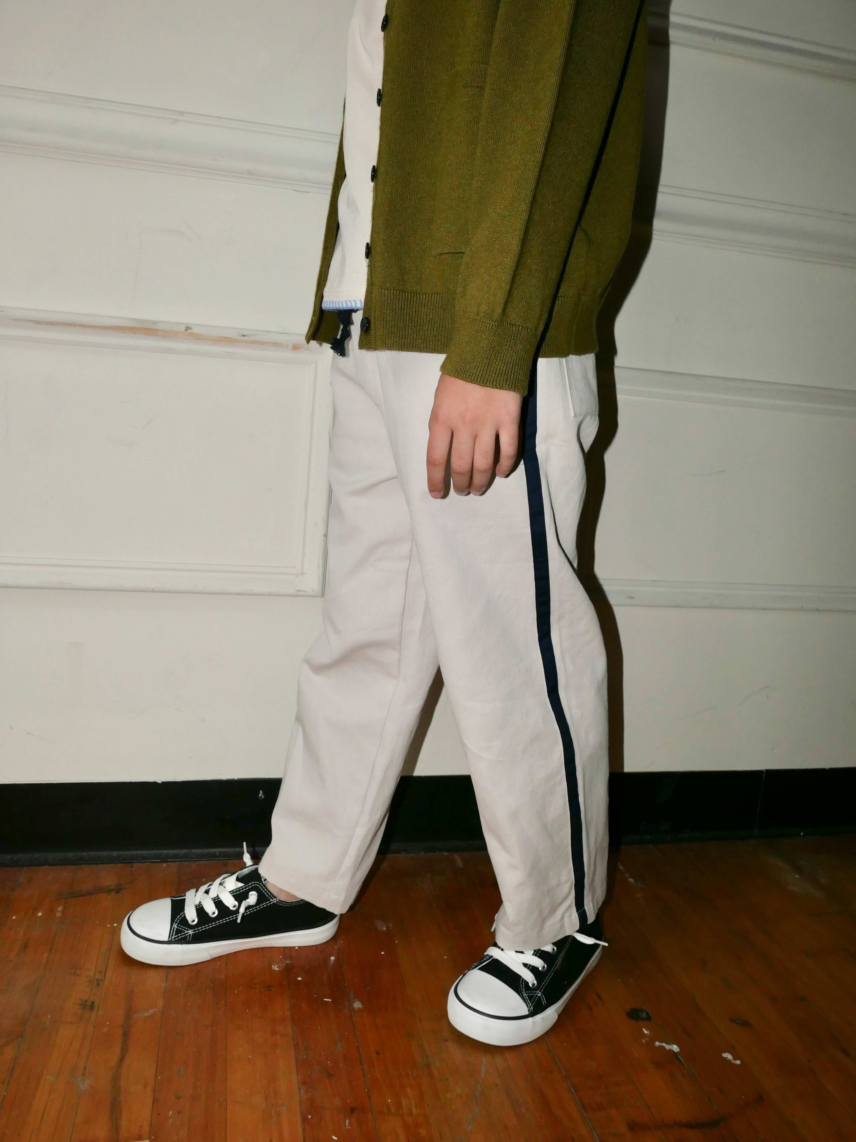 Side Trim Pants - Ecru/Navy